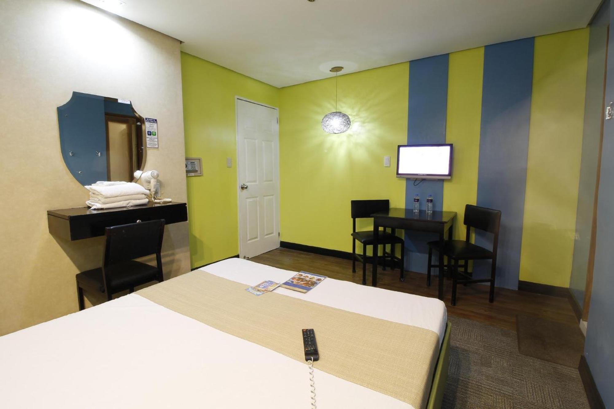 Hotel Dreamworld Araneta Cubao מראה חיצוני תמונה